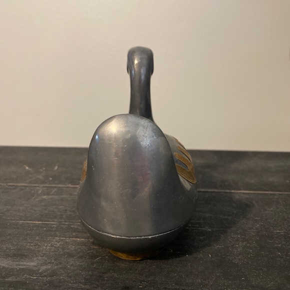 Mid modern vintage pewter and brass duck - Picture 4 of 9
